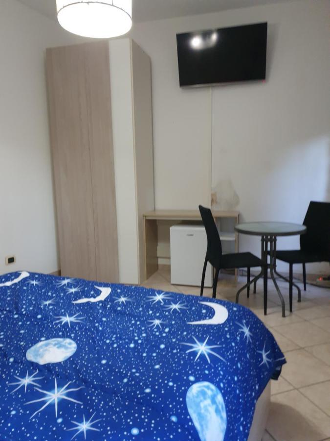 Appartement Romeo1 à Gallarate Extérieur photo